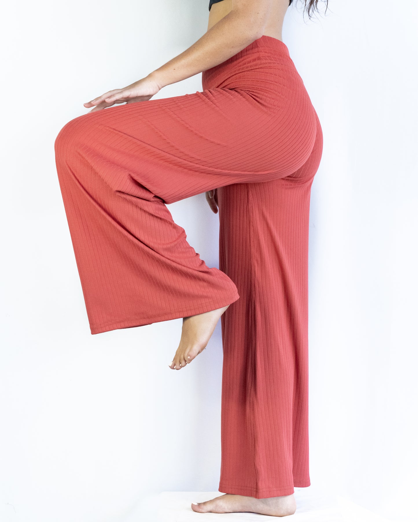 Pantalon Ancho - Color Teja con texturas