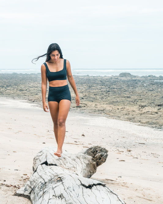 Top FAMARA - Negro