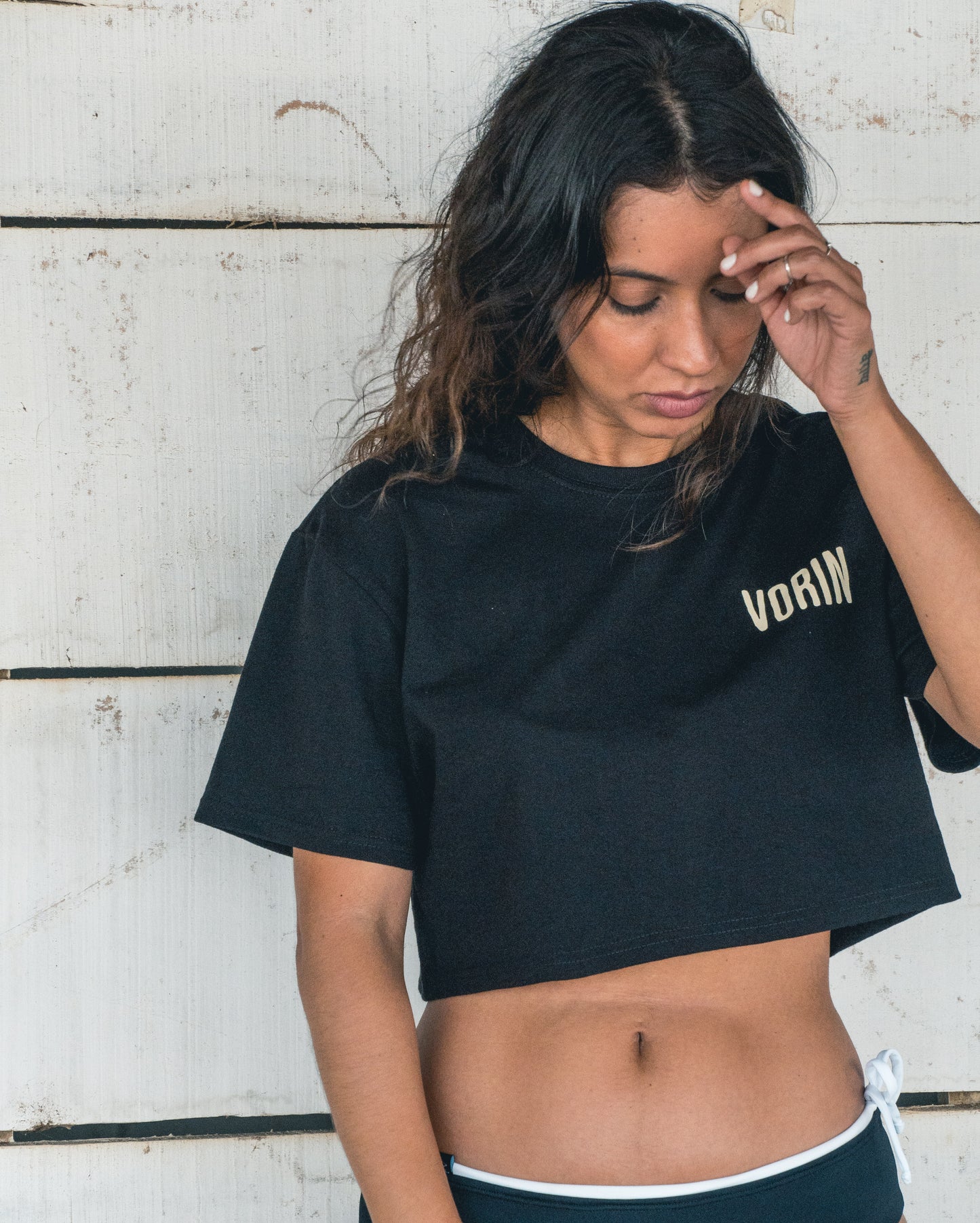Crop Top Vorin "PURA F*CKING VIDA" | Negro