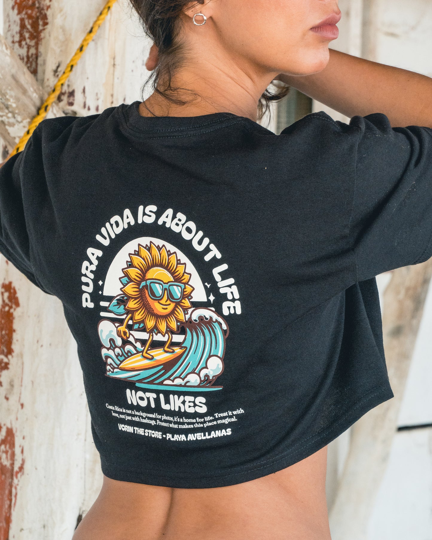 Crop Top Vorin "NOT LIKES" | Negro