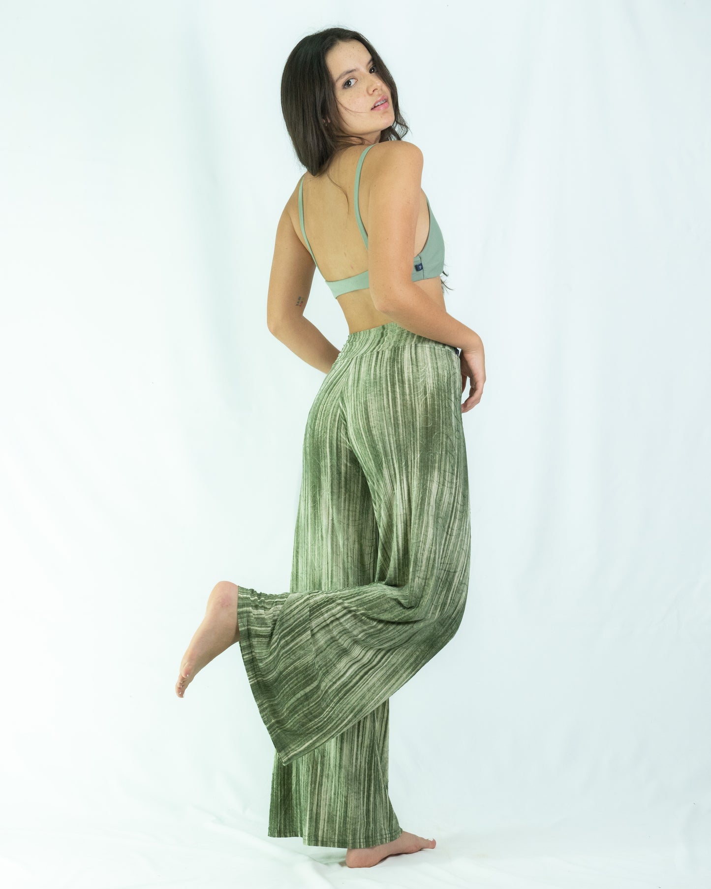 Pantalon Ancho - Verde con Texturas 1